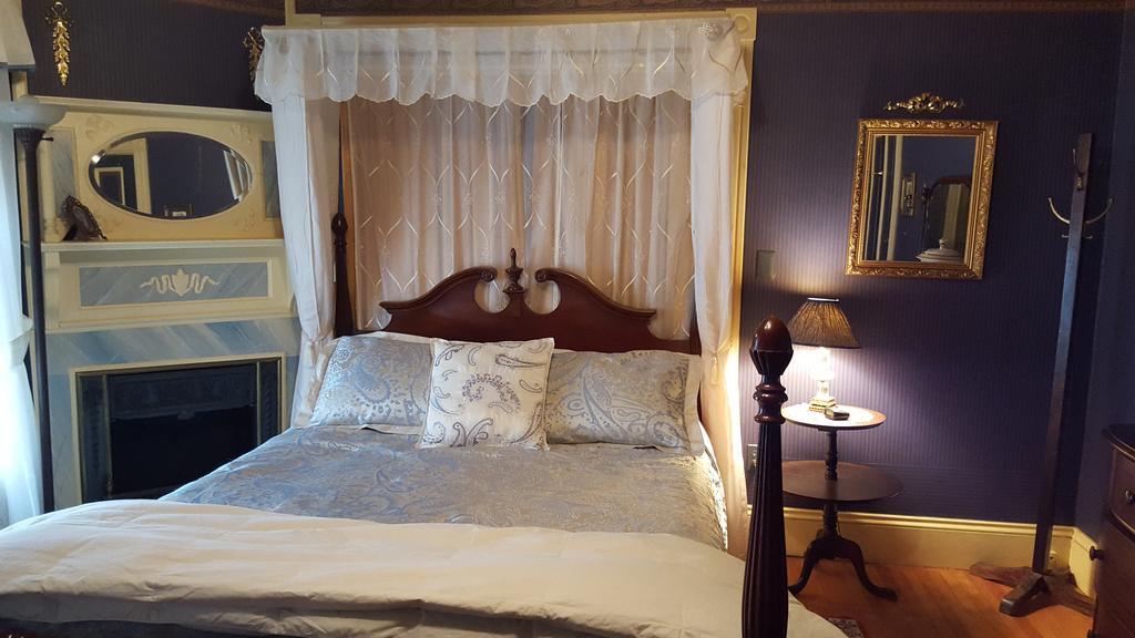 Holidae House Bed & Breakfast Bethel Εξωτερικό φωτογραφία