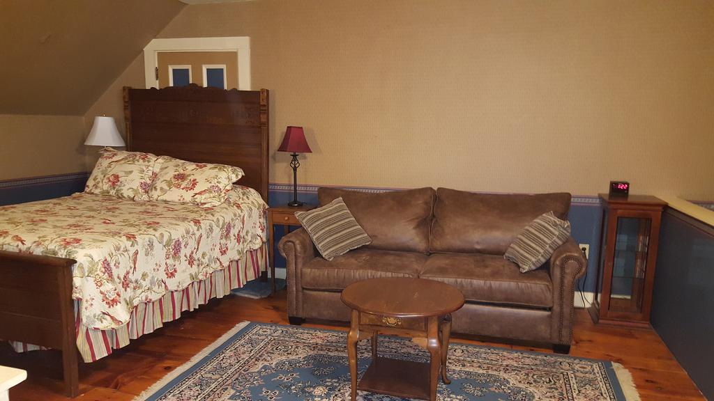 Holidae House Bed & Breakfast Bethel Εξωτερικό φωτογραφία