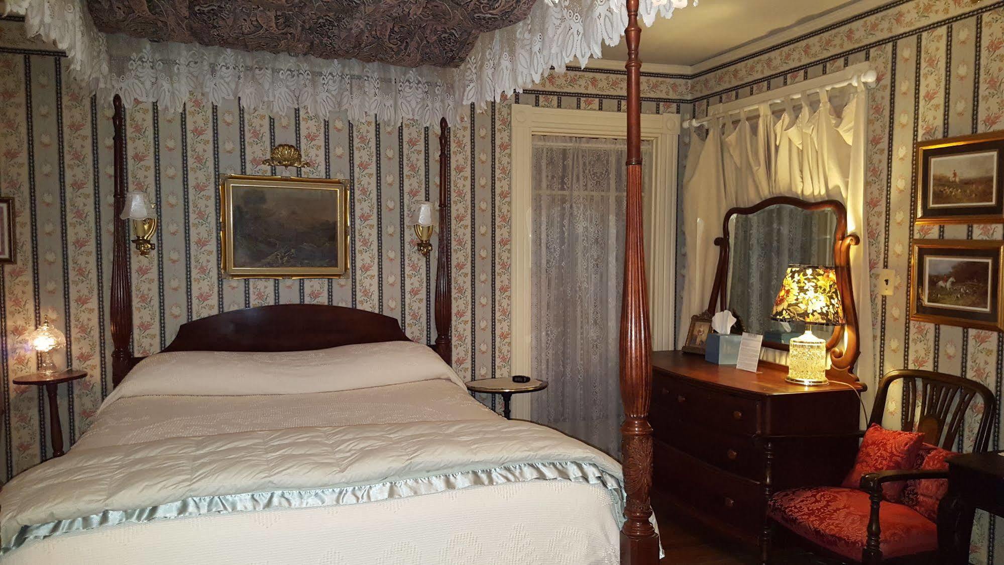 Holidae House Bed & Breakfast Bethel Εξωτερικό φωτογραφία