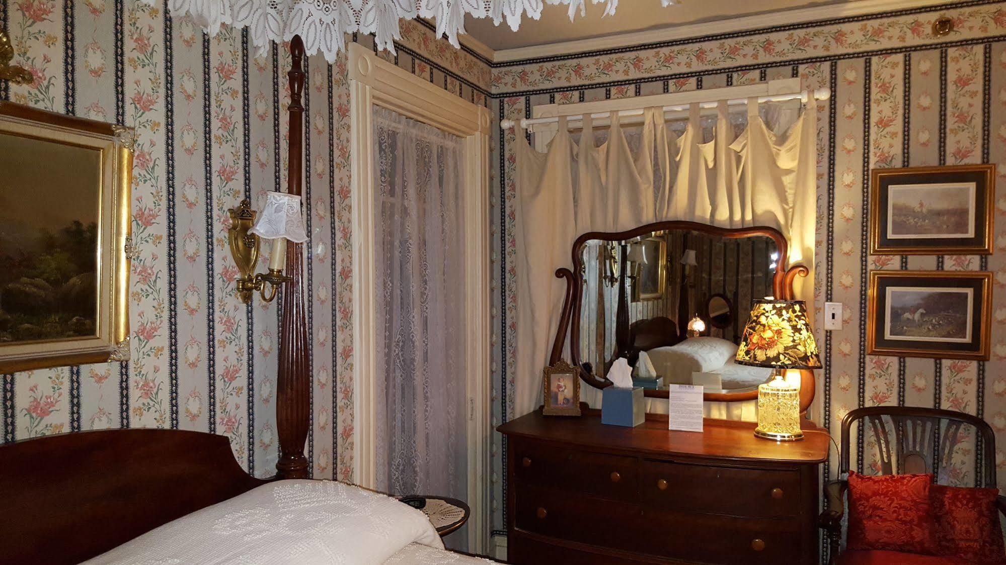Holidae House Bed & Breakfast Bethel Εξωτερικό φωτογραφία